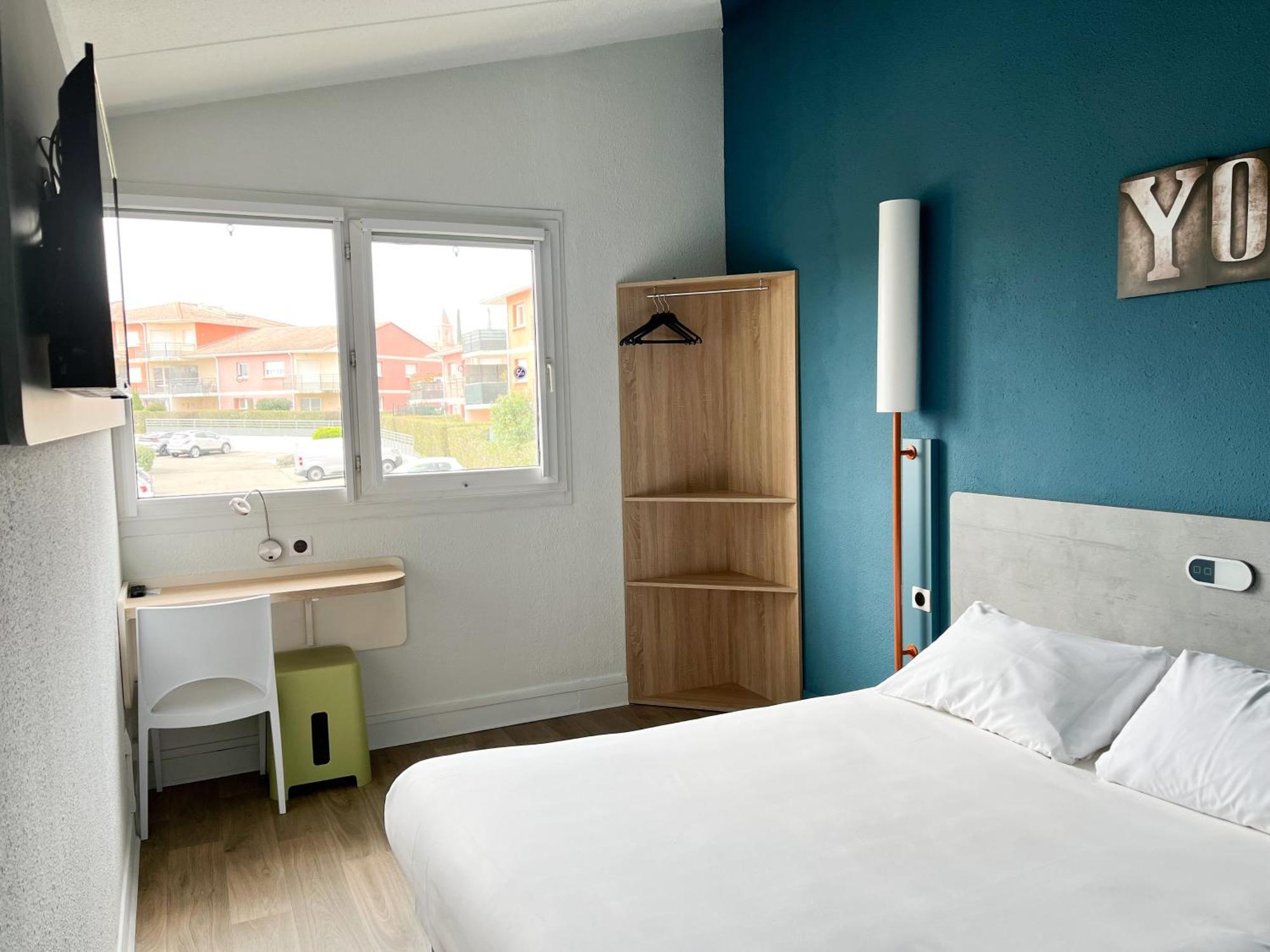 Ibis Budget Saint Christol Les Ales מראה חיצוני תמונה