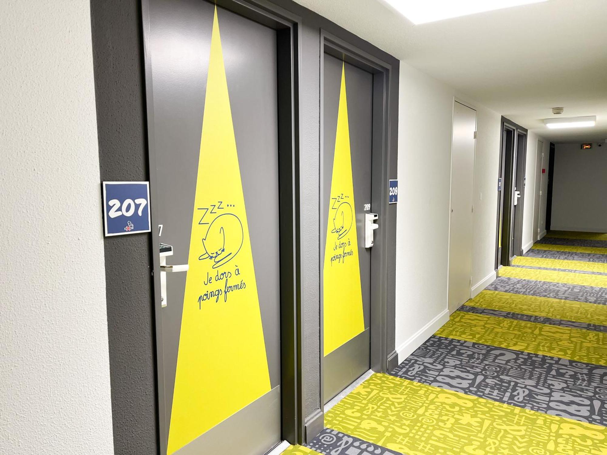 Ibis Budget Saint Christol Les Ales מראה חיצוני תמונה