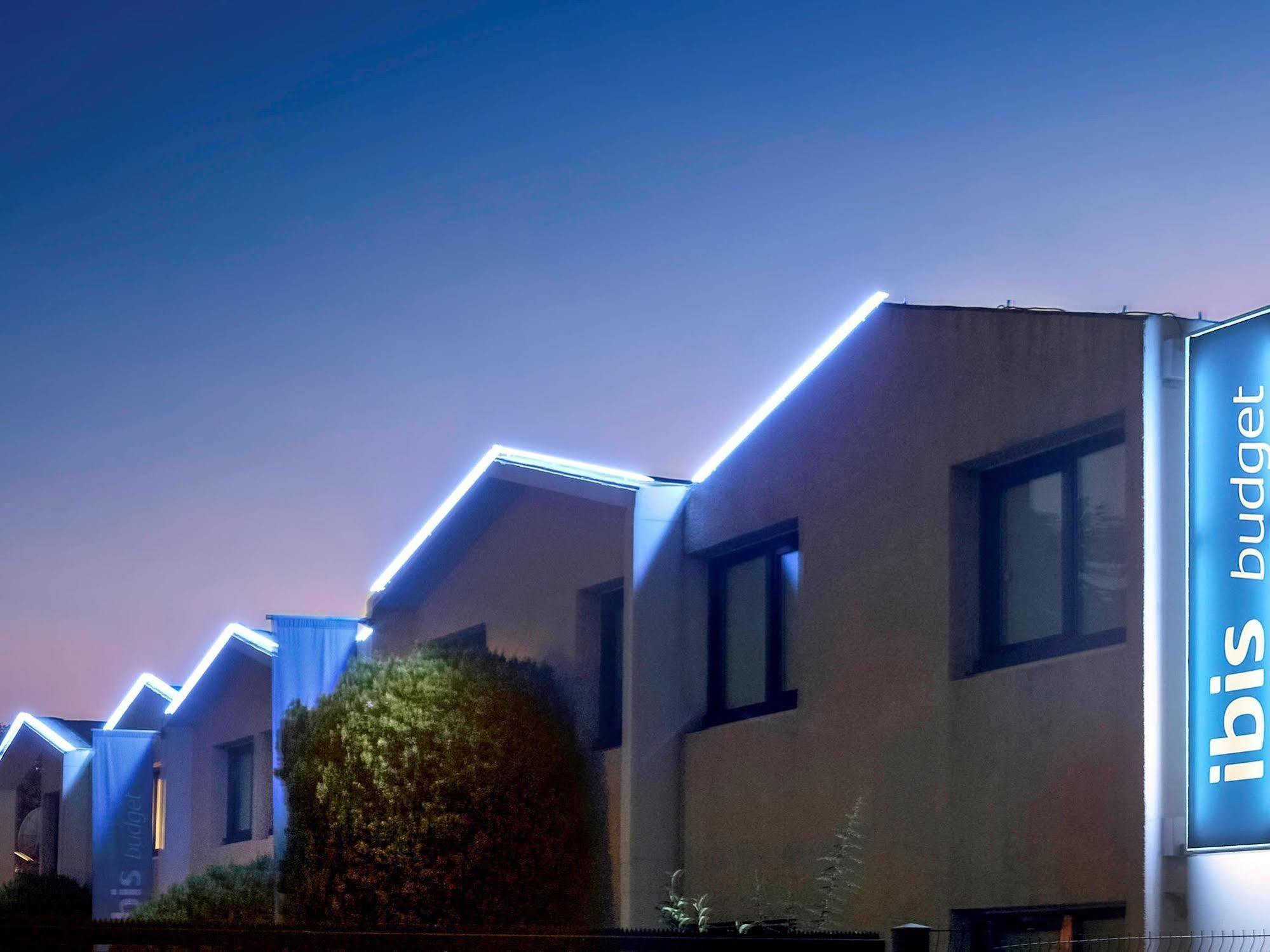 Ibis Budget Saint Christol Les Ales מראה חיצוני תמונה