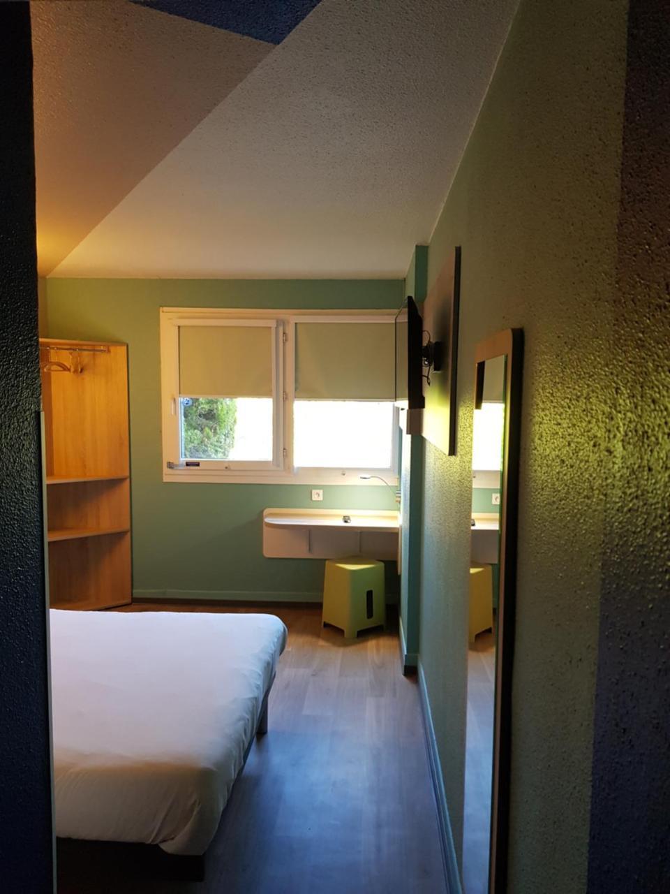 Ibis Budget Saint Christol Les Ales מראה חיצוני תמונה