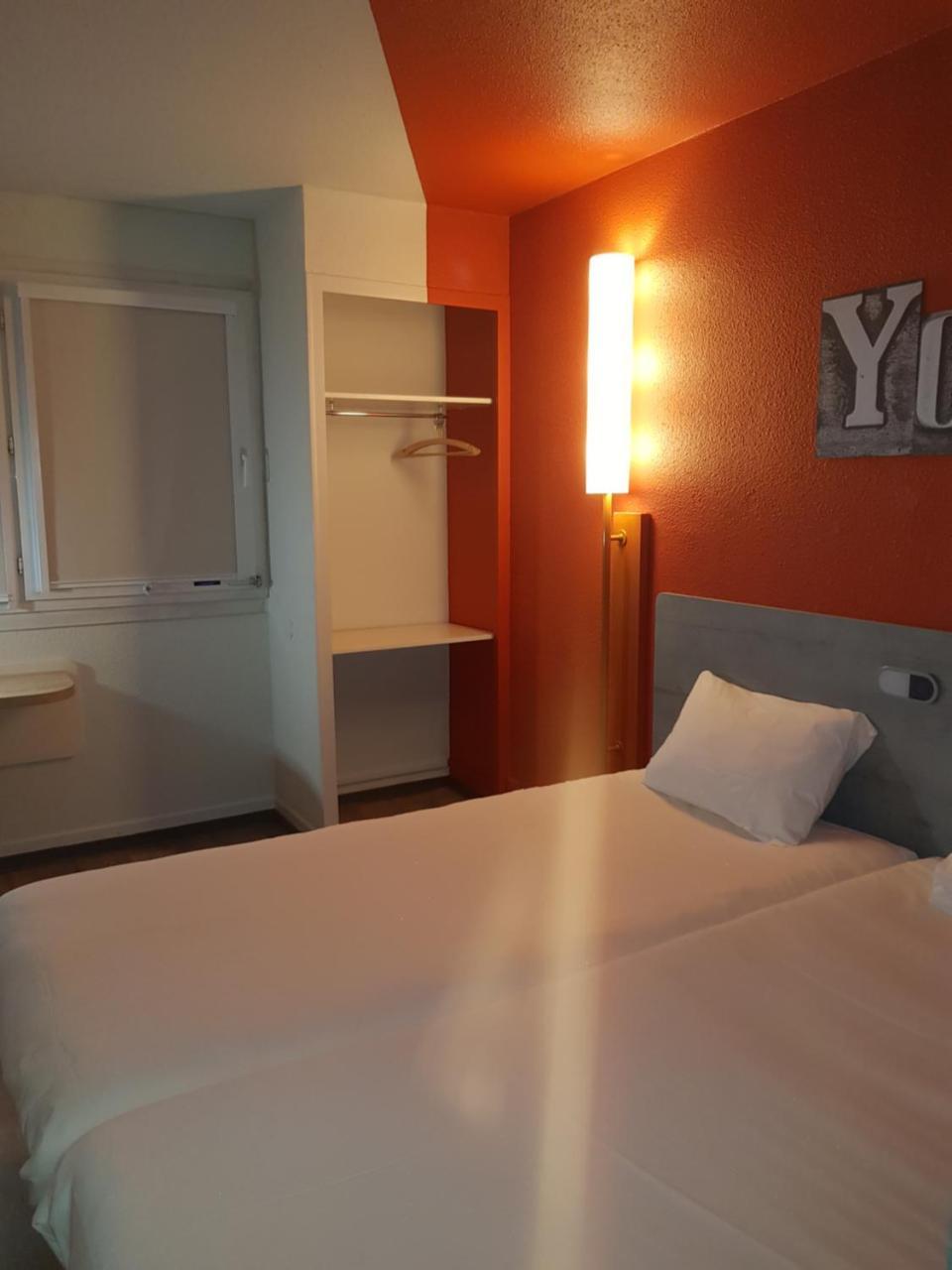 Ibis Budget Saint Christol Les Ales מראה חיצוני תמונה