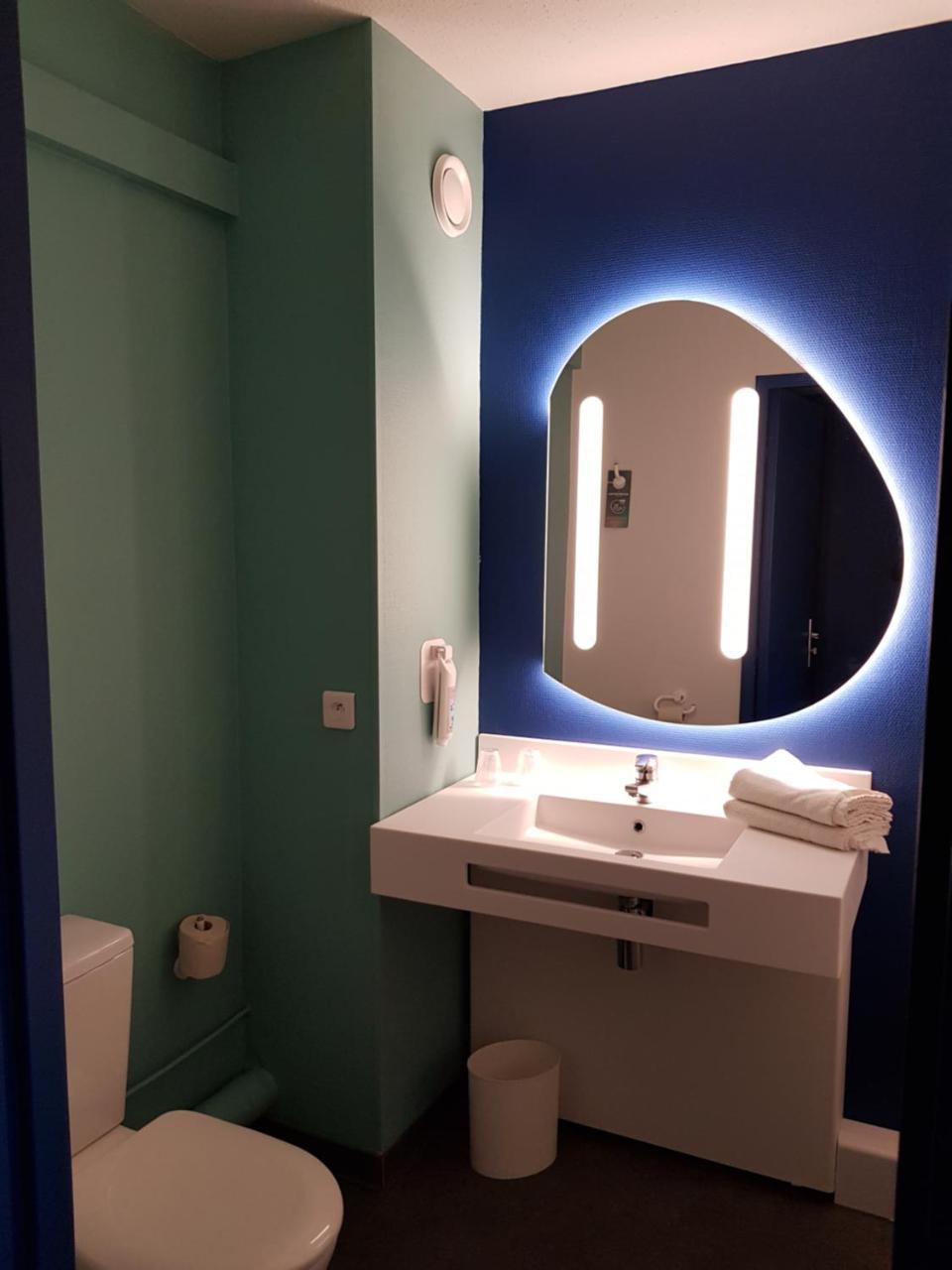 Ibis Budget Saint Christol Les Ales מראה חיצוני תמונה